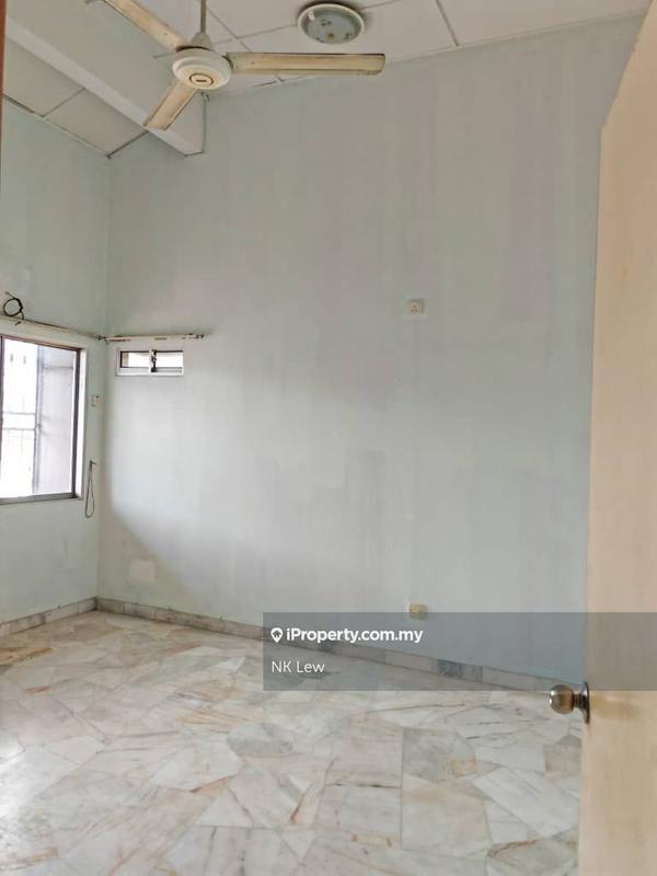 2-storey Terraced House for Sale in gdr30, Seri Kembangan by NK Lew - iProperty.com.my