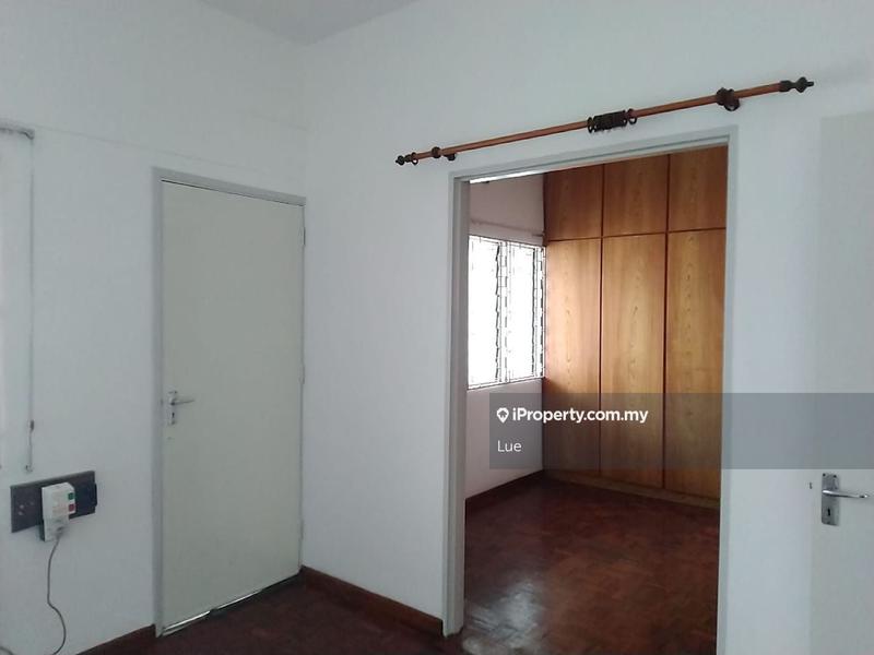 Rumah Teres 2-Tingkat untuk Dijual di Taman Setia, Klang oleh Lue - iProperty.com.my