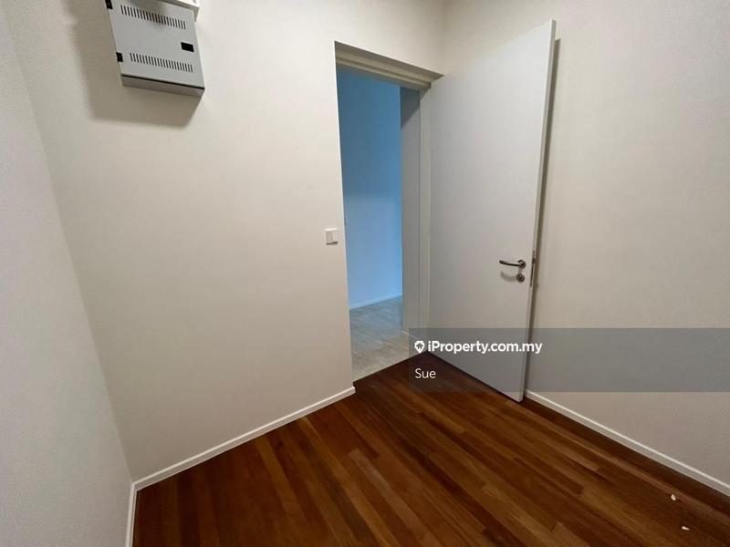 Residensi Servis untuk Dijual di 10 Stonor oleh Sue - iProperty.com.my