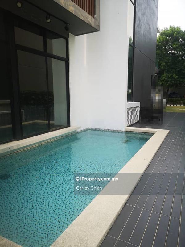 Semi-Detached House for Sale in Lake Edge, Puchong by Carrey Chiah - iProperty.com.my