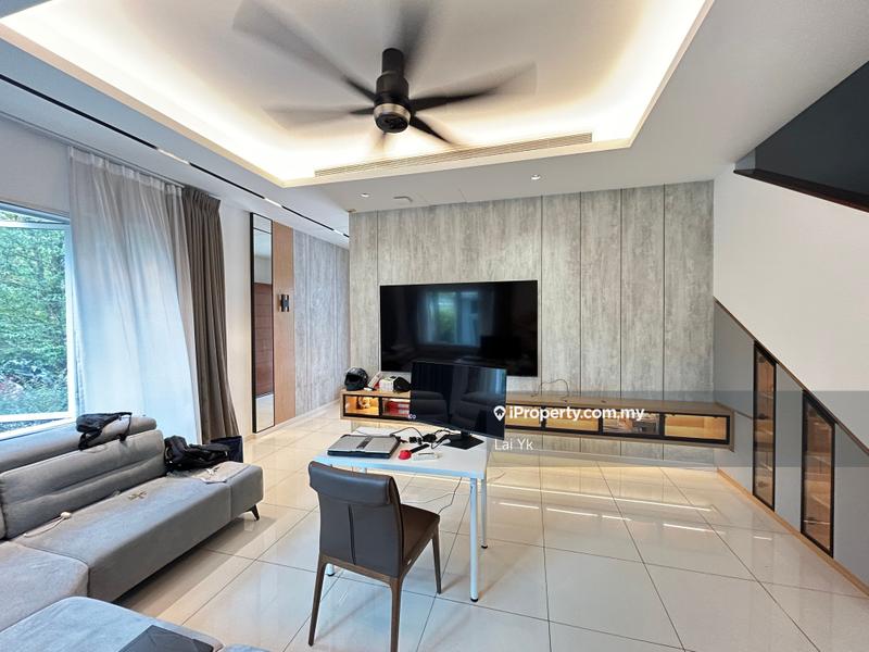 Rumah Berangkai 3 Tingkat untuk Dijual di Putra Heights, Subang Jaya oleh Lai Yk - iProperty.com.my