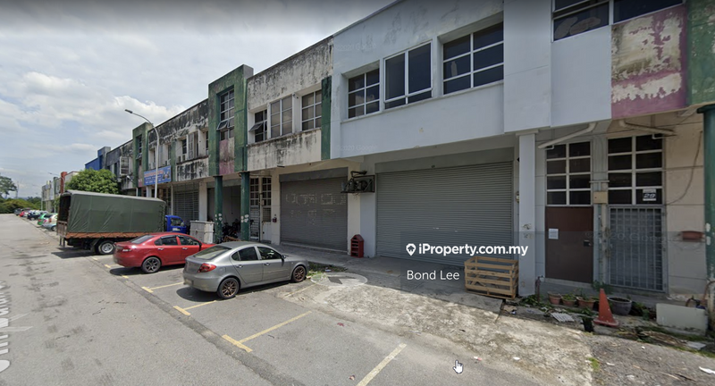 Kilang Teres untuk Dijual di Subang 2, Shah Alam oleh Bond Lee - iProperty.com.my