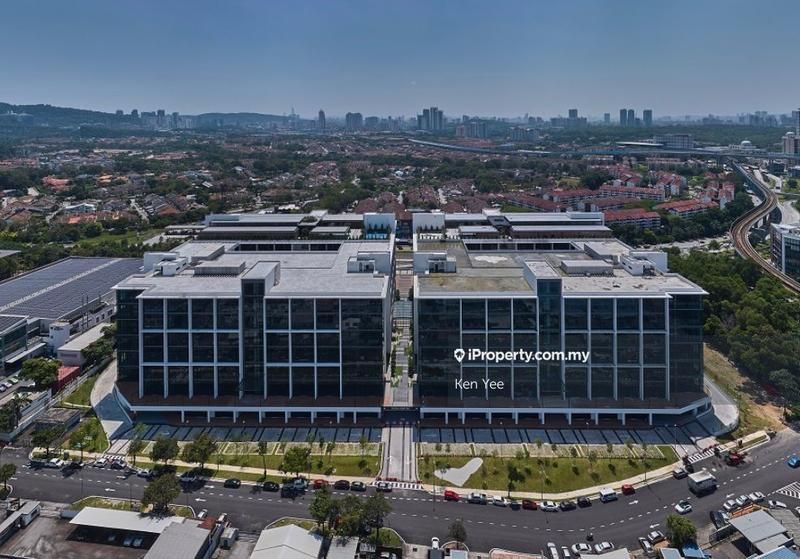 For Sale - Emhub, Warehouse/ Office/ Showroom in one, Kota Damansara, PJ Selangor