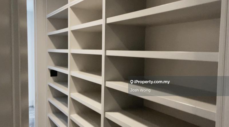 Service Residence for Sale in St Regis by Josh Wong - iProperty.com.my