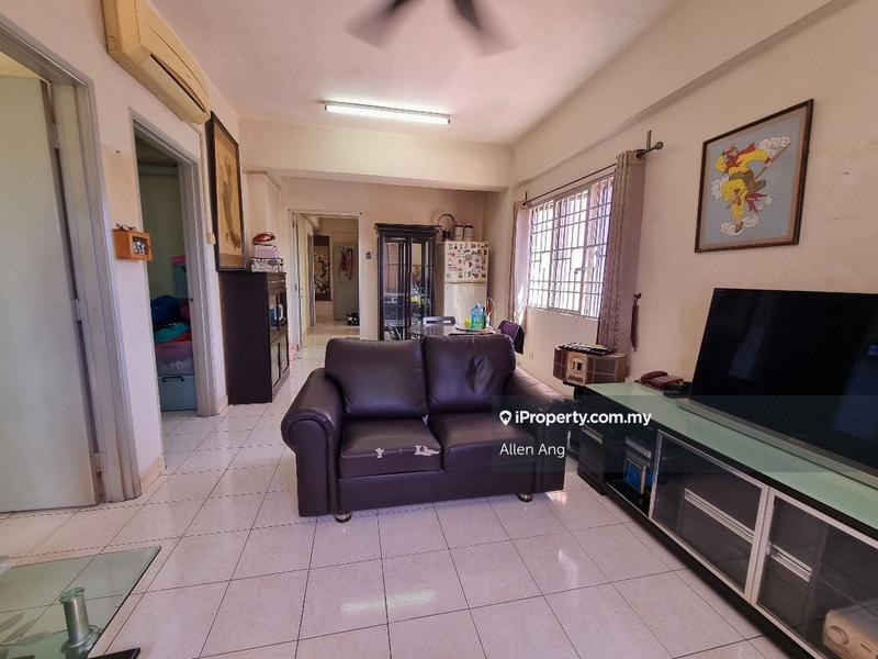 For Sale - Kantan Court