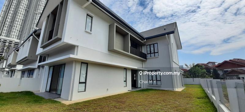Rumah Berkembar untuk Dijual di Bandar Kinrara Seksyen 8, Bandar Kinrara oleh Chai M Y - iProperty.com.my