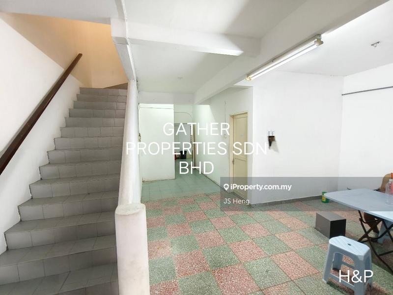 For Sale - Taman United