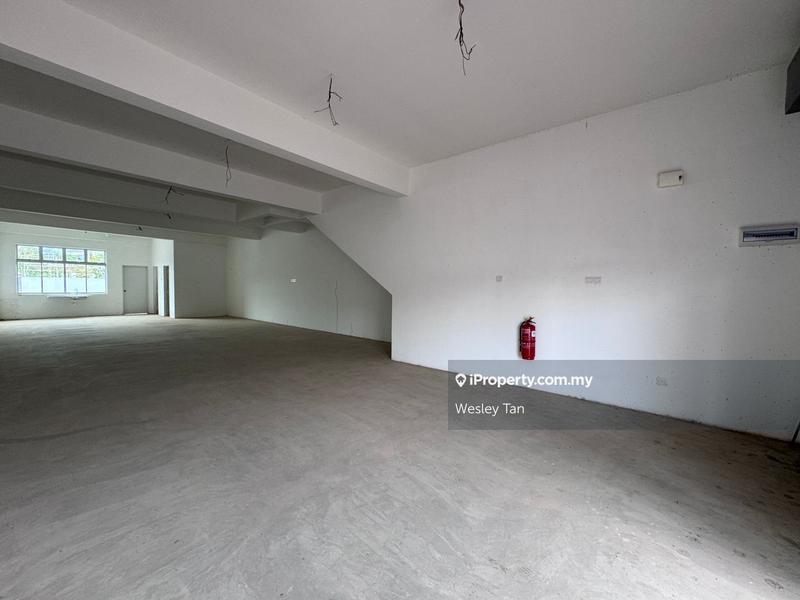 Kedai-Pejabat untuk Dijual di Serom Perdana Tangkak, Tangkak oleh Wesley Tan - iProperty.com.my