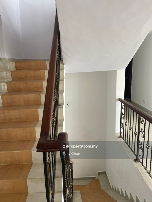Bungalow House for Sale in Bandar Baru Sri Petaling, Sri Petaling by Tony Chun - iProperty.com.my