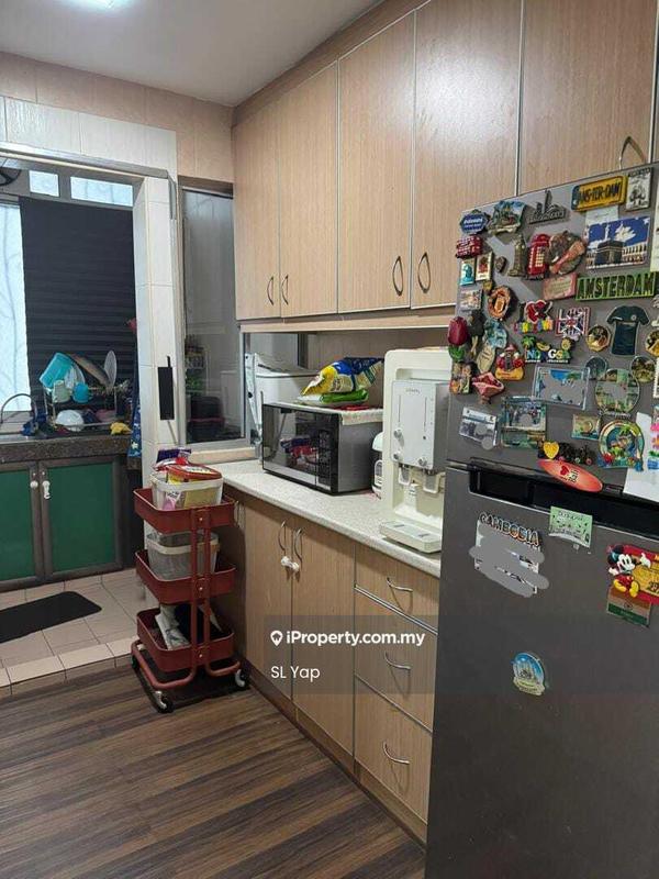 Kondominium untuk Dijual di Amadesa Resort Condominium oleh SL Yap - Kitchen - iProperty.com.my