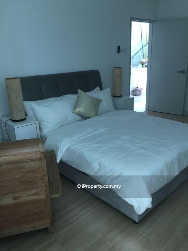 Service Residence for Sale in V Residence 3 @ Sunway Velocity by Kelvin Hew - iProperty.com.my
