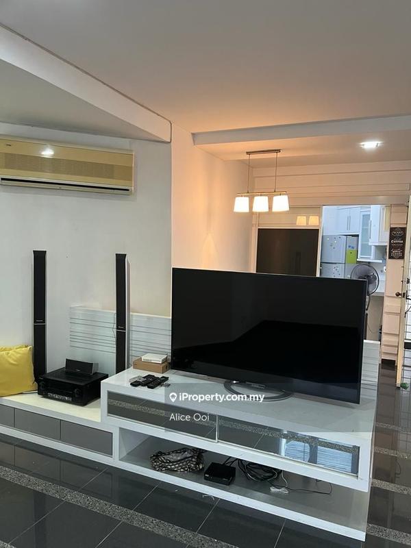 For Sale - Leader Garden