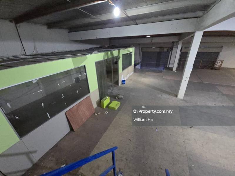 For Rent - Corner Lot 2 Storey Balakong Jaya