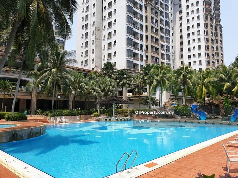 For Sale - Costa Mahkota
