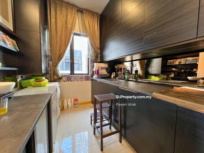 Residensi Servis untuk Dijual di South View oleh Pawan Ishak - iProperty.com.my