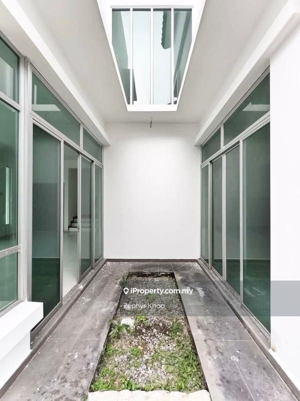 Rumah Berkembar untuk Dijual di Taman Mutiara Rini, Skudai oleh Zephyr Khoo - iProperty.com.my