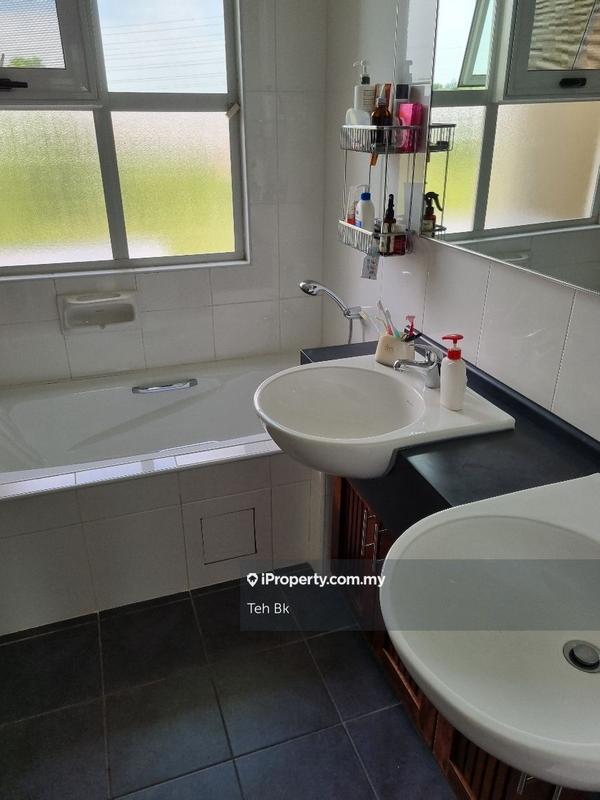 2.5-storey Terraced House for Sale in USJ Heights, Subang Jaya by Teh Bk - iProperty.com.my