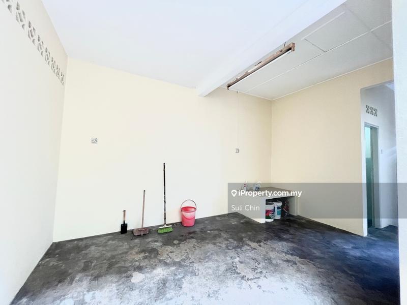 Rumah Berangkai 1 Tingkat untuk Dijual di Batu 9, Cheras oleh Suli Chin - iProperty.com.my