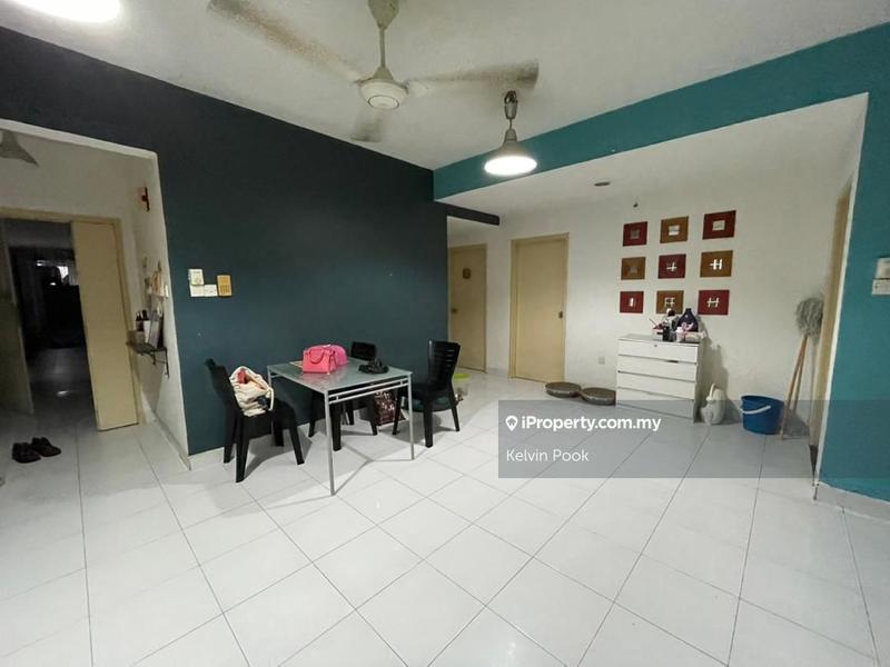 Condominium for Sale in Cyberia Crescent 1 by Kelvin Pook - iProperty.com.my