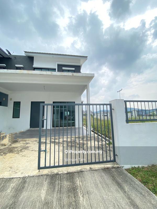 Rumah Berkembar untuk Dijual di Scientex Rawang, Rawang oleh Winson Tam - iProperty.com.my