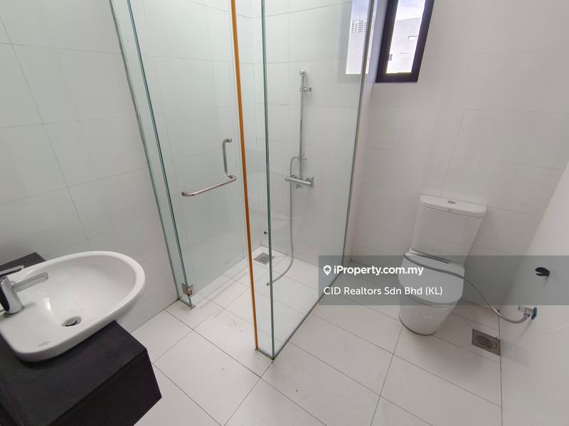 Bungalow House for Sale in Taman Overseas Union (Taman Oug), Jalan Klang Lama (Old Klang Road) by BoBo Lee - iProperty.com.my