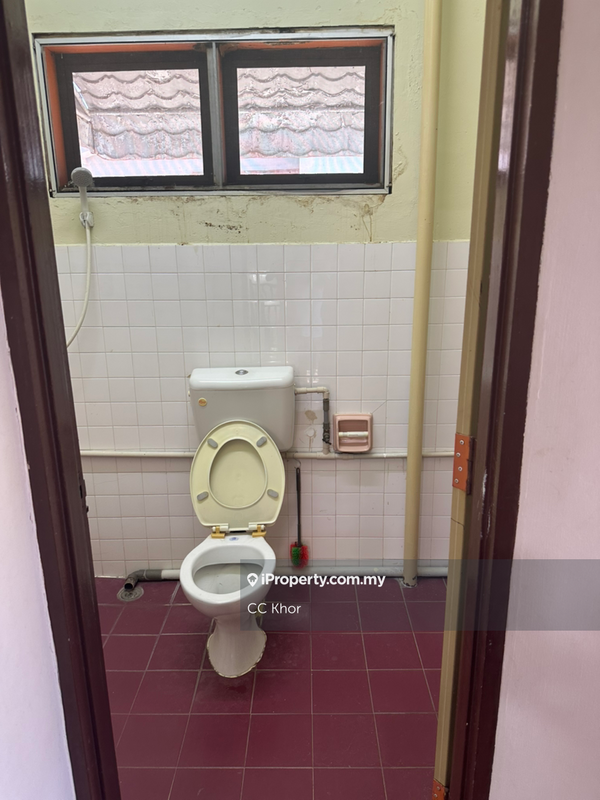 Bungalow House for Sale in Chenering, Kuala Terengganu by CC Khor - iProperty.com.my
