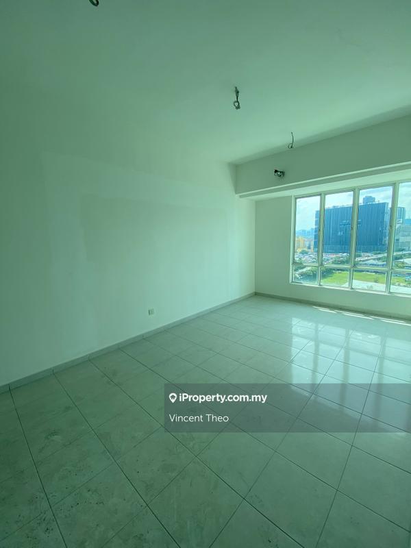 Kondominium untuk Dijual di D'suria Condominium oleh Vincent Theo - iProperty.com.my