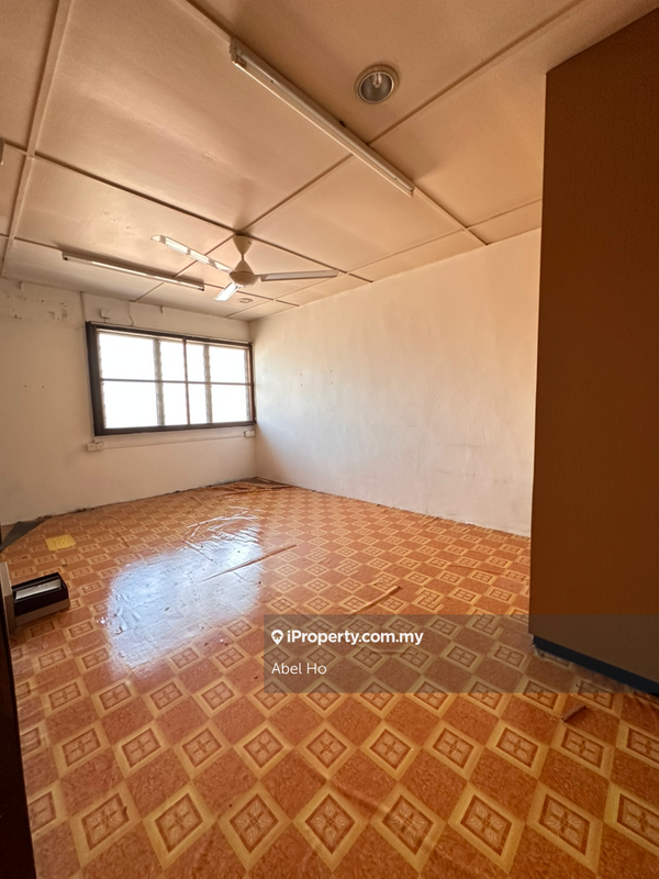 Rumah Teres 2-Tingkat untuk Dijual di Serdang Jaya, Seri Kembangan oleh Abel Ho - iProperty.com.my