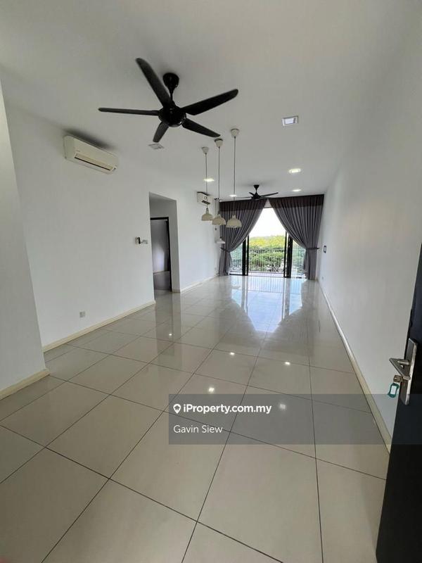 For Sale - The WaterEdge (Pinggiran Air)