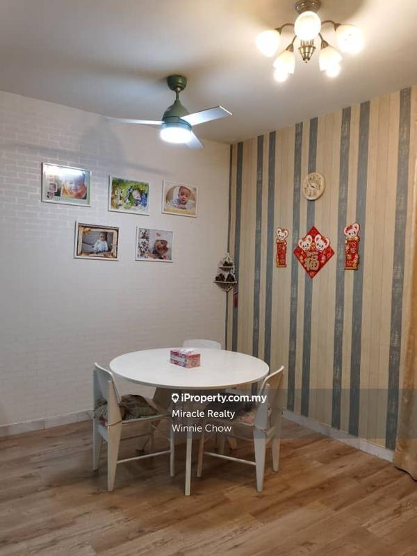 Rumah Berangkai 2 Tingkat untuk Dijual di Jalan Sungai Klang, Berjaya Park, Shah Alam oleh Winnie Chow - iProperty.com.my