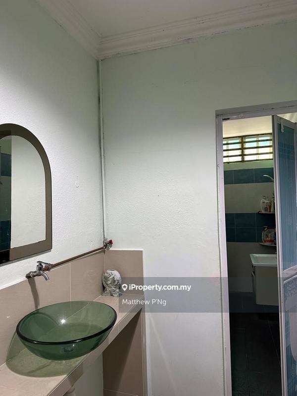 Rumah Berkembar untuk Dijual di Pantai Jerejak, Bayan Lepas oleh Matthew P'Ng - iProperty.com.my
