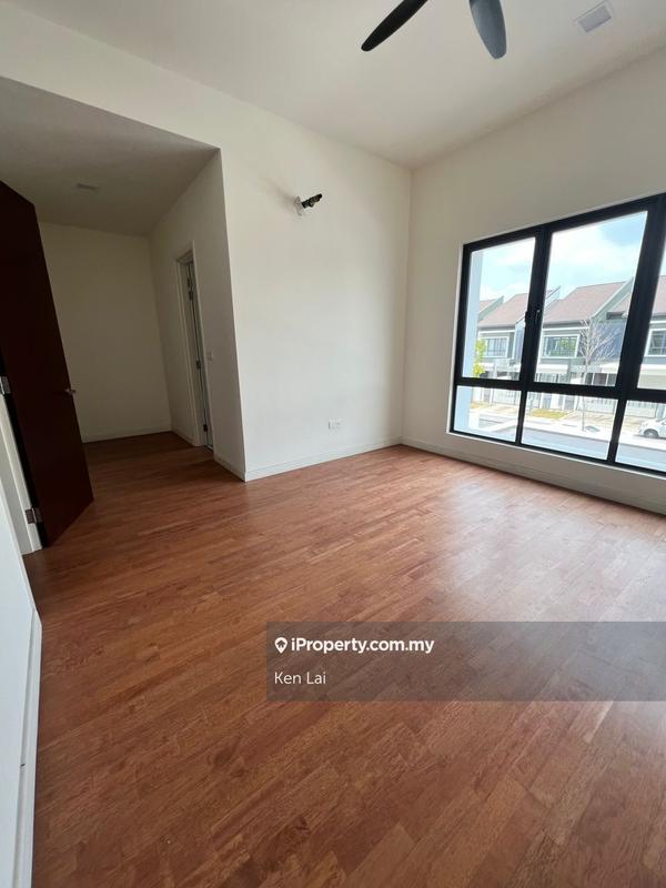 Rumah Teres 2-Tingkat untuk Dijual di Hemingway Residence Bandar Seri Coalfield, Sungai Buloh oleh Ken Lai - iProperty.com.my