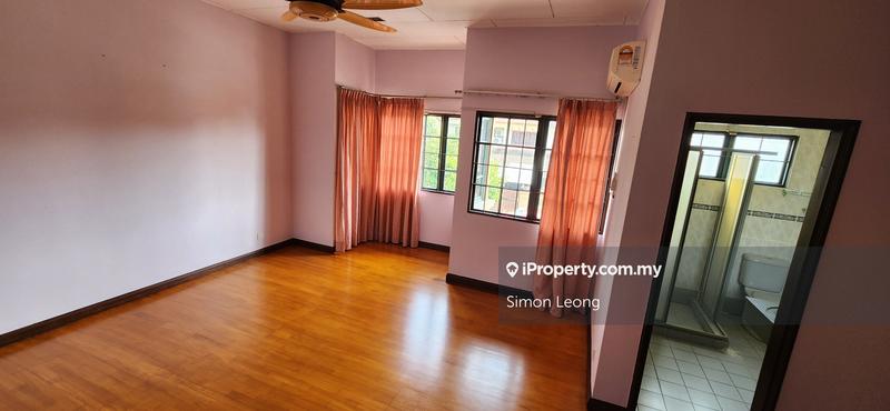 Rumah Berangkai 2 Tingkat untuk Dijual di Bukit Jelutong, Shah Alam oleh Simon Leong - iProperty.com.my