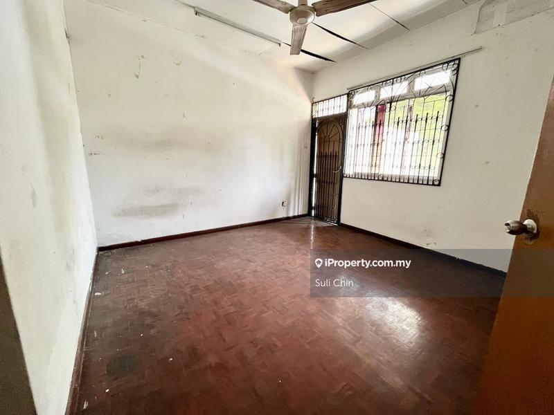Rumah Teres 2-Tingkat untuk Dijual di Taman Bukit Desa, Taman Desa oleh Suli Chin - iProperty.com.my