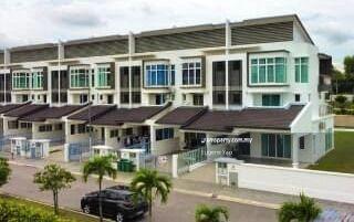 Rumah Berangkai 2.5 Tingkat untuk Dijual di Vista Paramount,Seksyen 22,Petaling Jaya, Petaling Jaya oleh Eugene Yap - iProperty.com.my