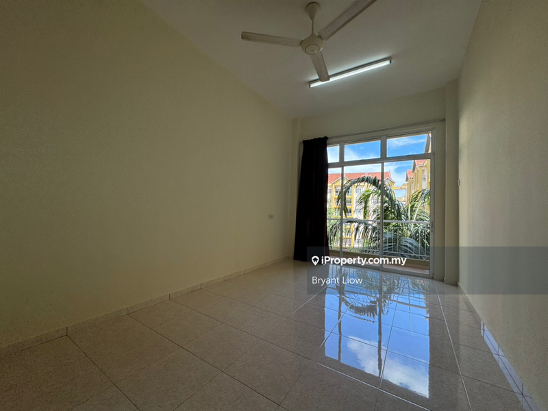 For Sale - Pangsapuri Bukit Beruang Bestari (University View)