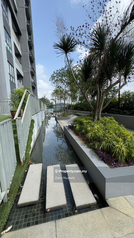 Service Residence for Sale in Emira Residence by Zakir Mustafa - iProperty.com.my