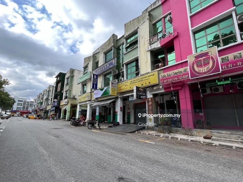 Shop for Rent in Taman Desa Cemerlang, Ulu Tiram by Cindi Lim - iProperty.com.my