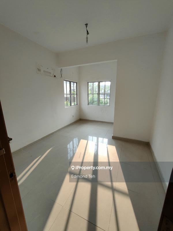 Rumah Berkembar untuk Dijual di Taman Minang Ria, Cheras oleh Edmond Teh - iProperty.com.my