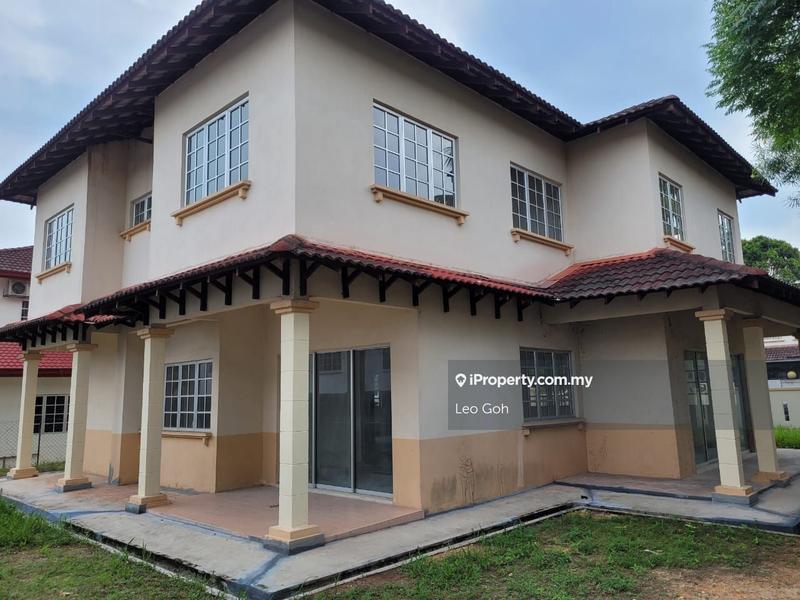 Bungalow House for Sale in Rasah Kemayan Bungalow 5B4BR For SALE, Seremban by Leo Goh - iProperty.com.my
