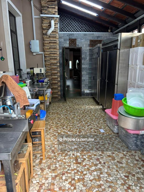 Banglo untuk Dijual di Taman Damai Jaya, Cheras oleh Mei SM Lee - Damai Jaya, Cheras Kitchen - iProperty.com.my