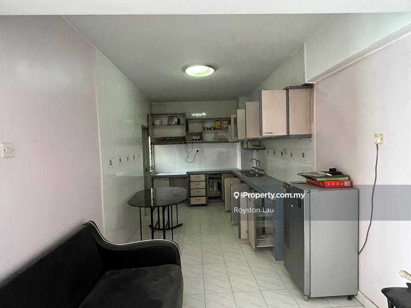 Kondominium untuk Dijual di Bukit Awansari (OG Court) oleh Royston Lau - iProperty.com.my