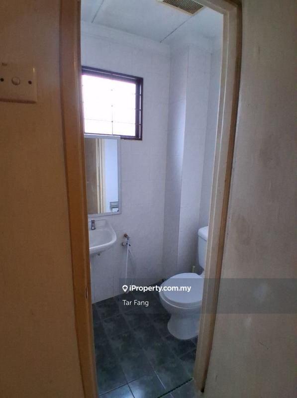 Rumah Berangkai 2.5 Tingkat untuk Dijual di Bandar Utama 7, Bandar Utama oleh Tar Fang - iProperty.com.my