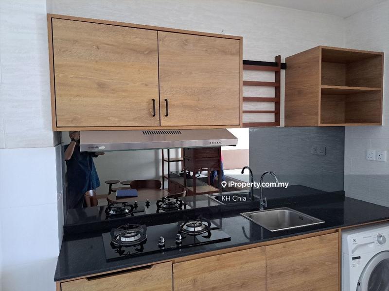 Service Residence for Sale in Timur Bay Seafront Residence by KH Chia - iProperty.com.my