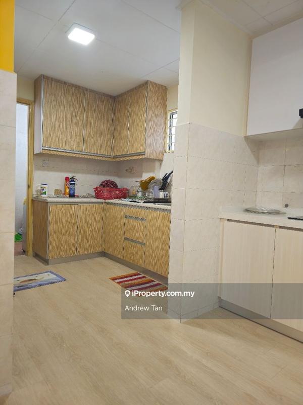 For Sale - La Vista Condominiums