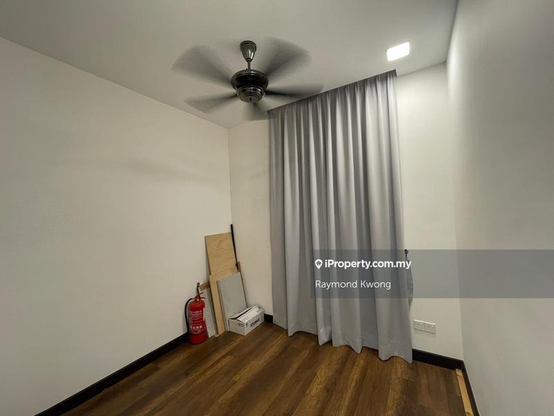 Service Residence for Sale in Symphony Tower (Menara Simfoni) by Raymond Kwong - iProperty.com.my