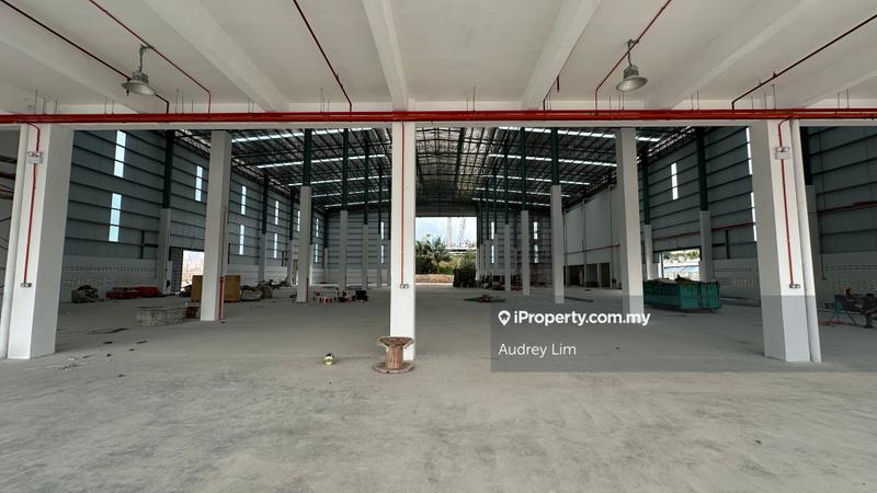 For Rent - Single Storey Factory with 2 Storey Office at Balakong Taming Jaya