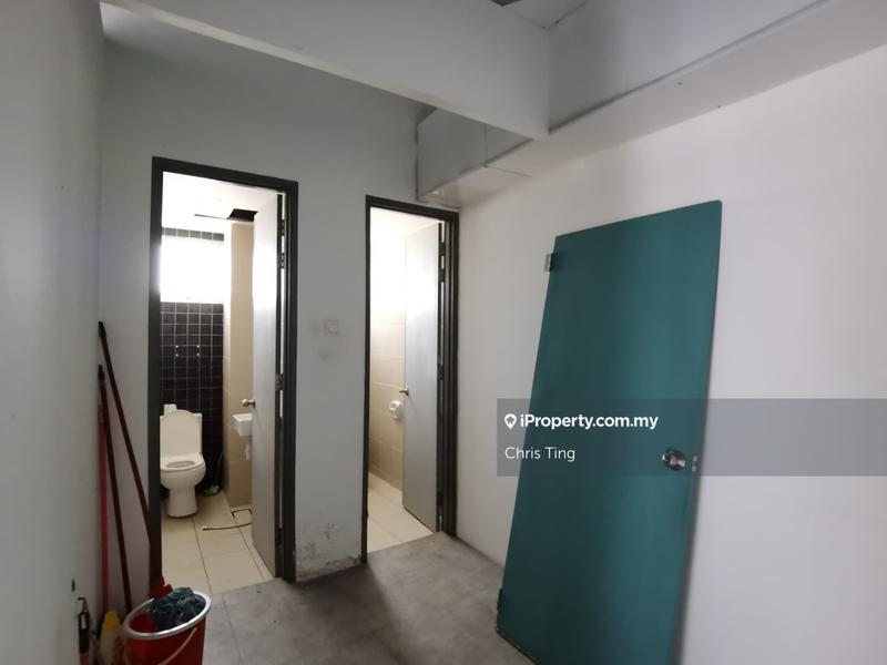 Pejabat-Runcit untuk Dijual di y2foy, Kota Damansara oleh Chris Ting - iProperty.com.my