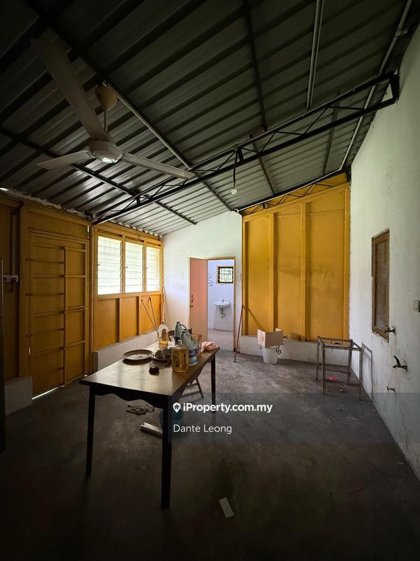 Rumah Berangkai 3 Tingkat untuk Dijual di Taman Sri Muda, Shah Alam oleh Dante Leong - iProperty.com.my