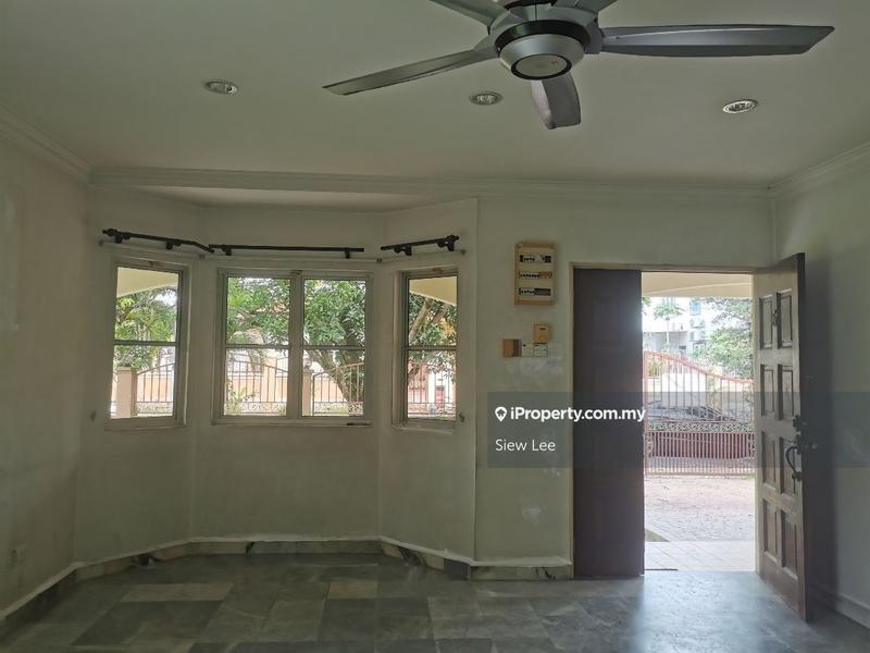 Bungalow House for Sale in Saujana Akasia, Sungai Buloh by Siew Lee - iProperty.com.my